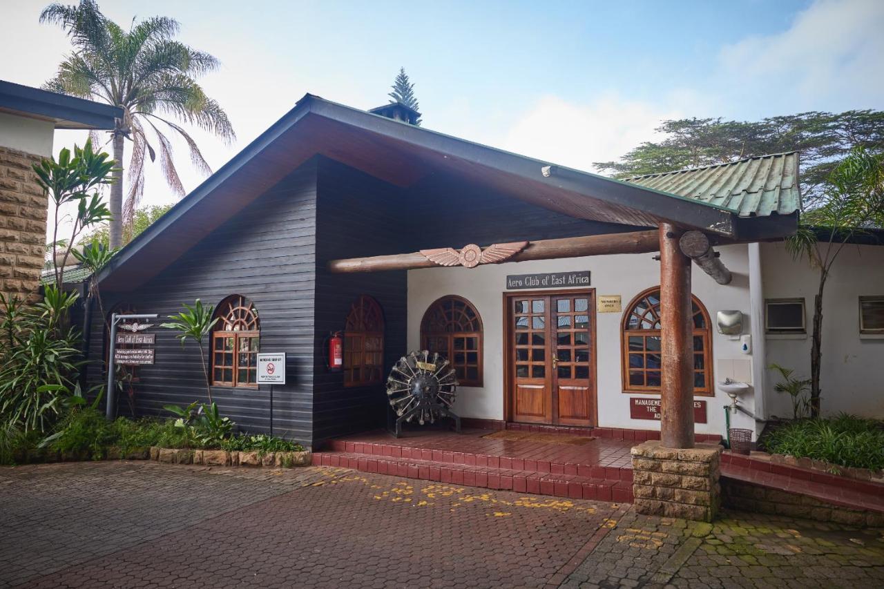Aero Club Of East Africa Hotel Nairobi Exterior photo